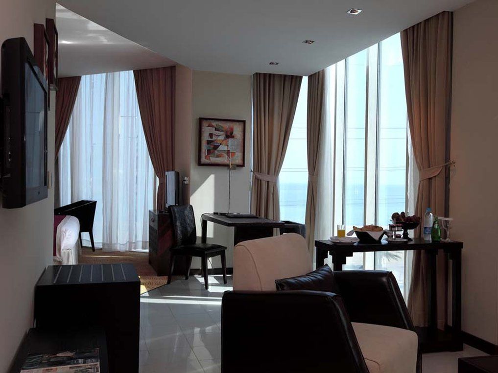 โรงแรมโกลเด้น ทิวลิป อัล ญูเบล Jubail ภายนอก รูปภาพ