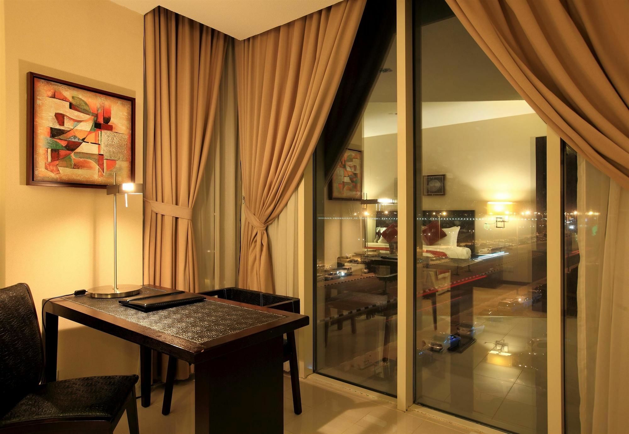 โรงแรมโกลเด้น ทิวลิป อัล ญูเบล Jubail ภายนอก รูปภาพ