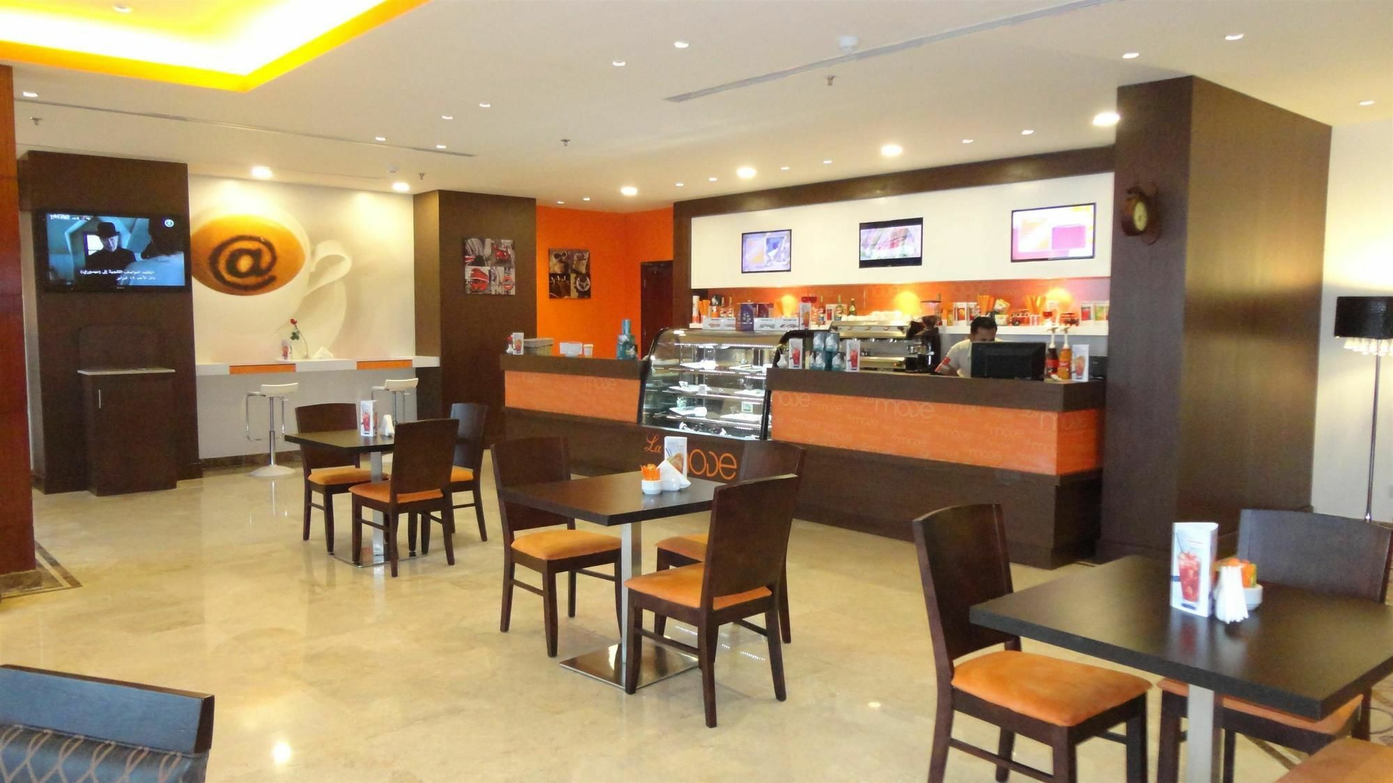 โรงแรมโกลเด้น ทิวลิป อัล ญูเบล Jubail ภายนอก รูปภาพ